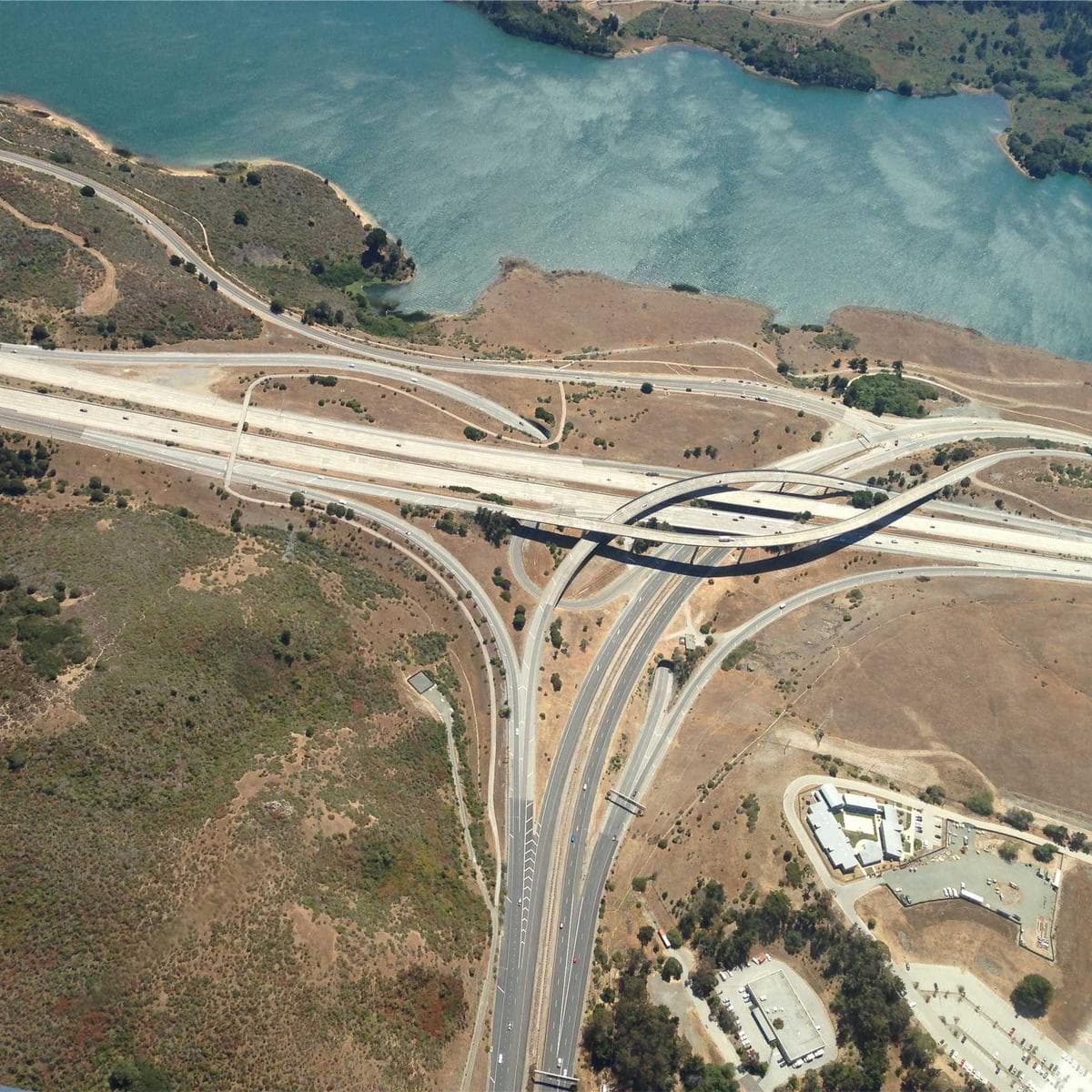 Luna Bone Porcelain image 3