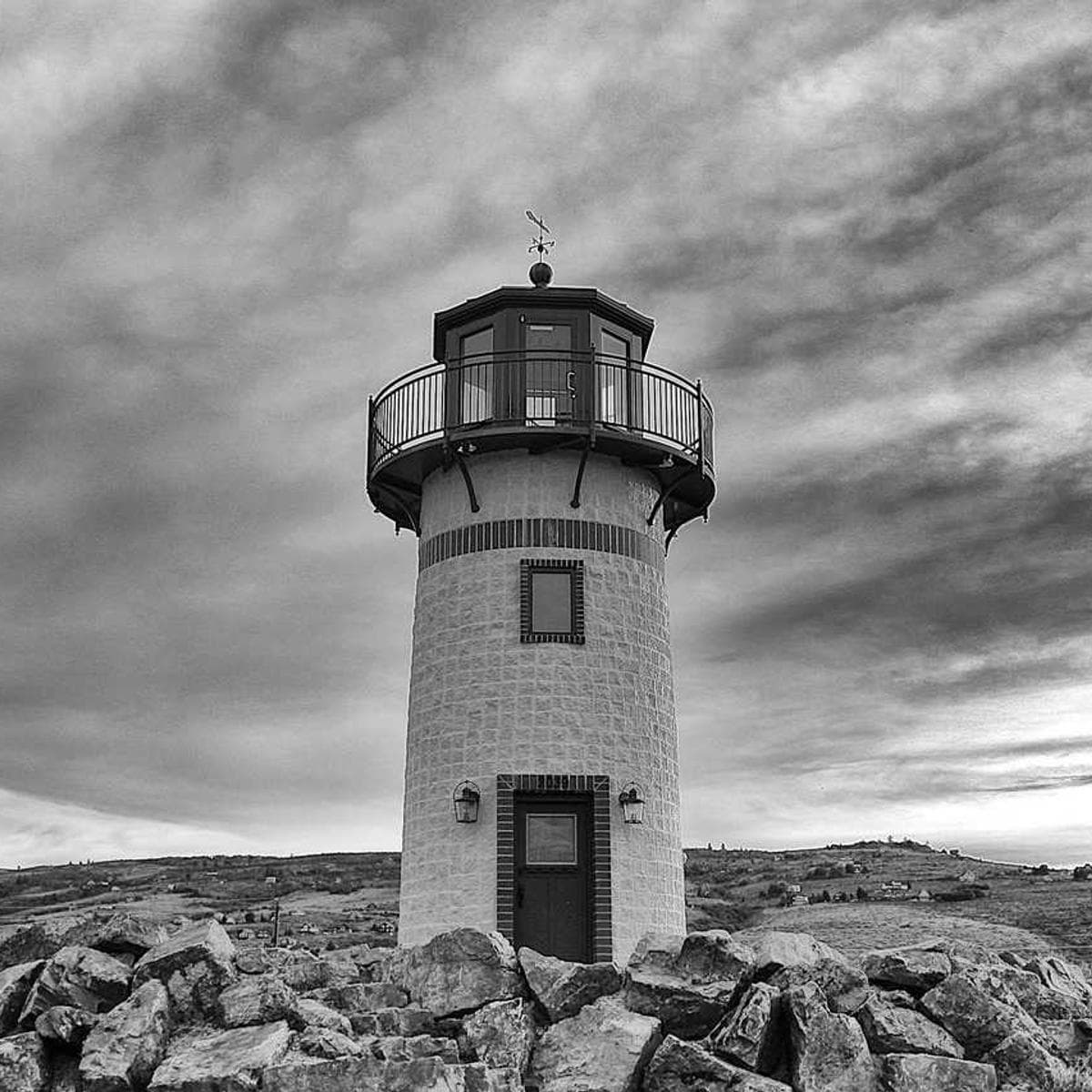 Noir Graphite Porcelain